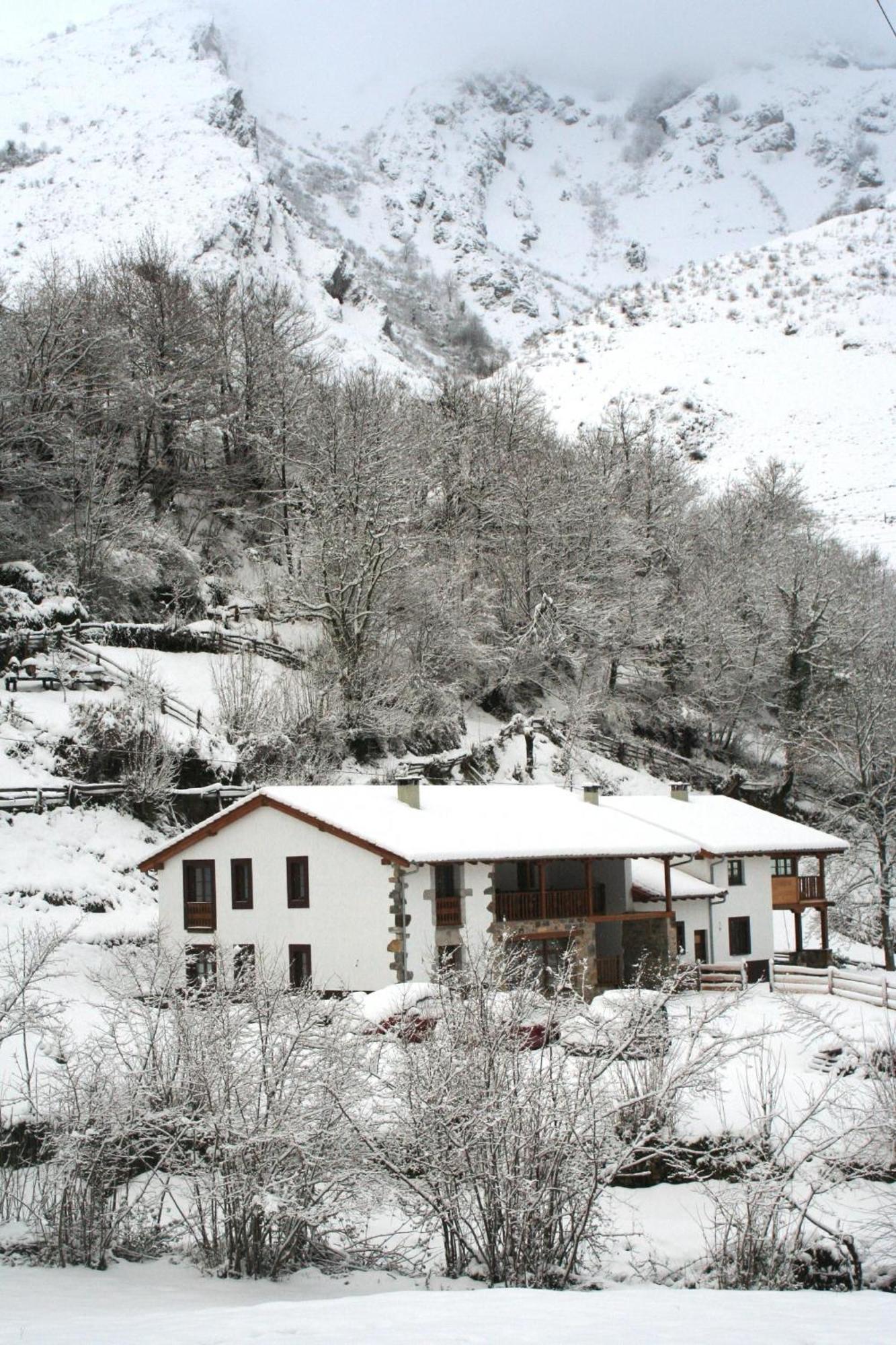 Casa Rural Los Riegos Caso Εξωτερικό φωτογραφία